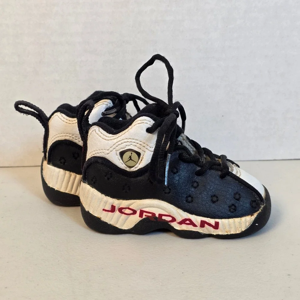 VTG 1998 Baby Jordan‎ Jumpman Team II Black White Red Infant Sneakers 2C 132520